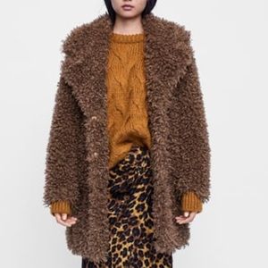 Zara Women’s faux fur coat (only worn once)